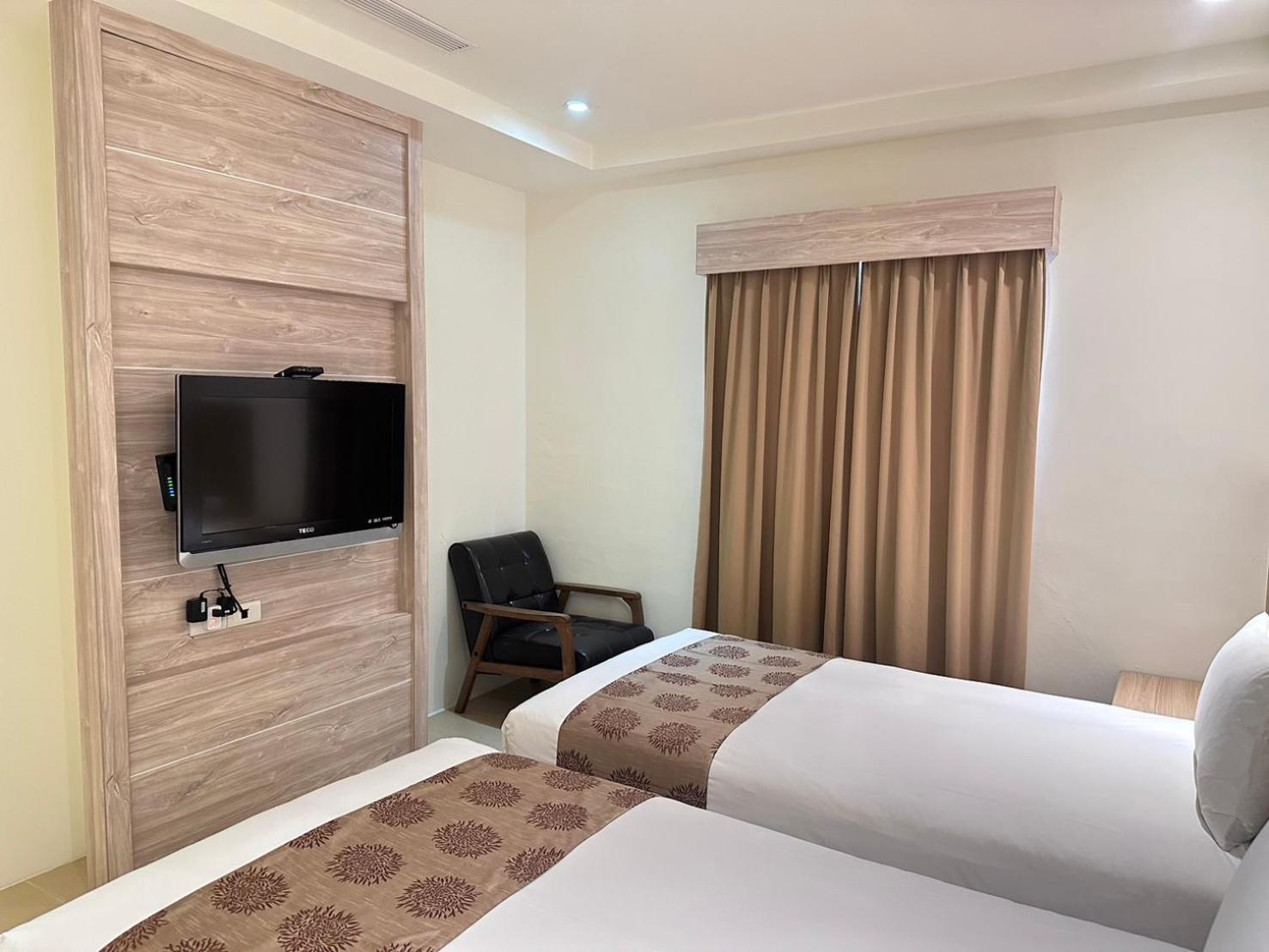 East Town 26 Hotel Hualian Zewnętrze zdjęcie