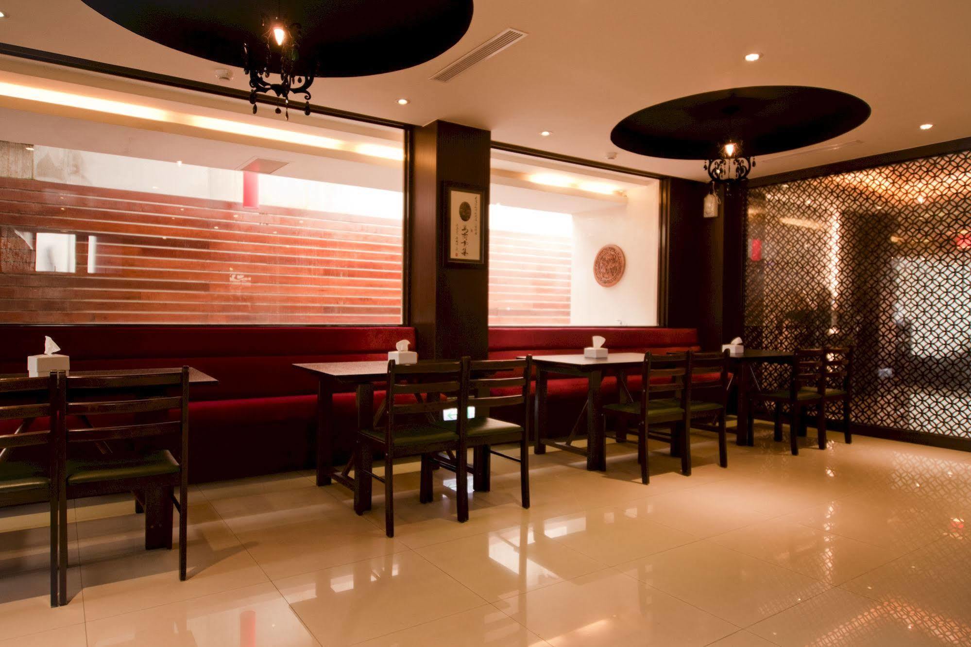 East Town 26 Hotel Hualian Zewnętrze zdjęcie